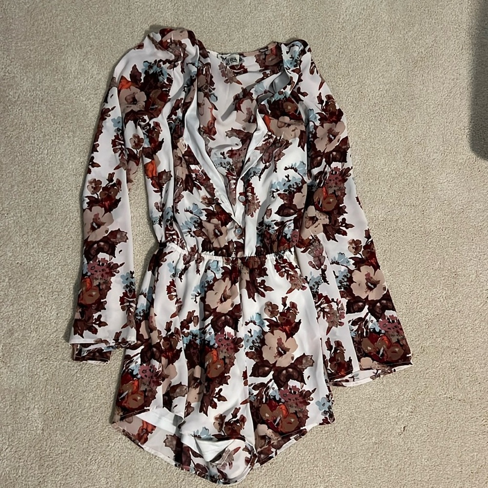 Show me your mumu romper size XS